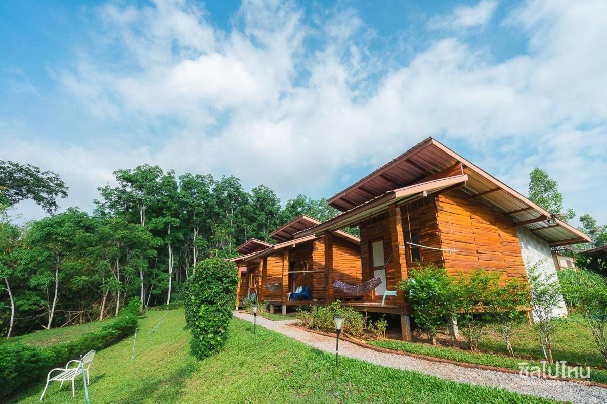 Bansuanphutarn Hotel Ban Pha Saeng Lang Exterior photo